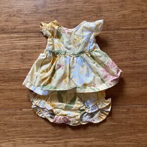 Carter’s Baby Girl Yellow 2-Piece Outfit, 0-3 Months